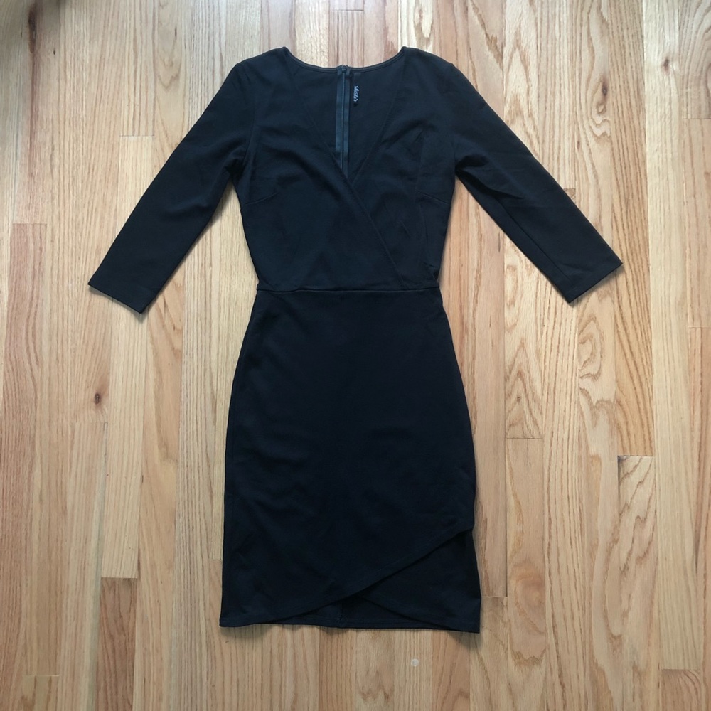 Lulu’s Black Bodycon Half Sleeve Dress - Small